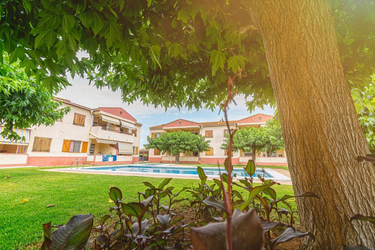 Apartamentos Aigua Oliva Винарос Экстерьер фото