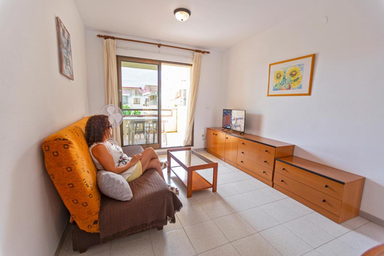 Apartamentos Aigua Oliva Винарос Экстерьер фото